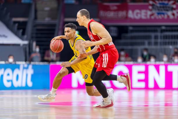 随着转会市 随着转会市