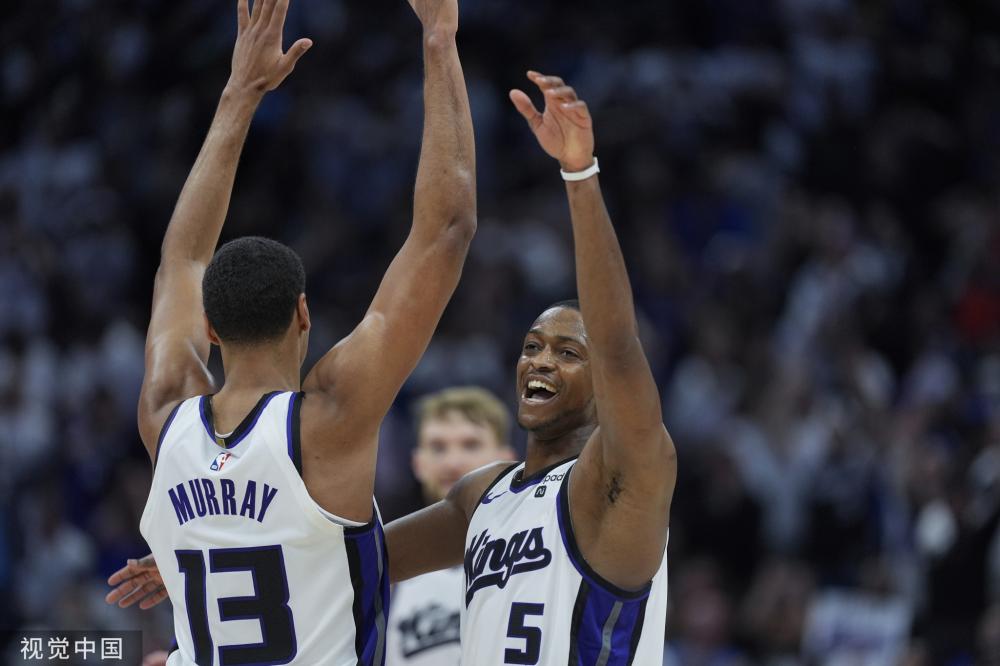 比赛中受伤 比赛中受伤