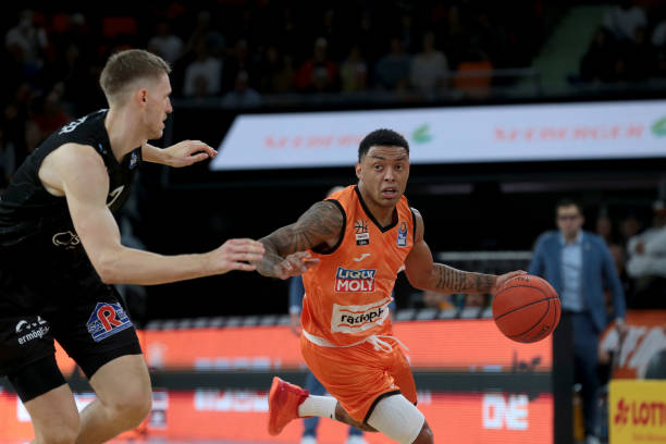 国王三巨头 国王三巨头